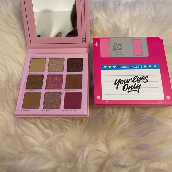 Your Eyes Only Vegan Approved Eye Palette - Picture 3 of 4